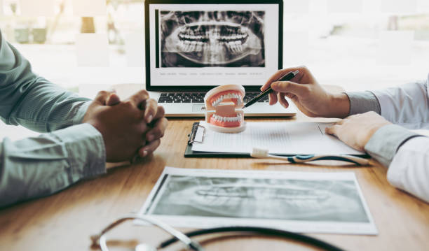 Best Emergency Gum Treatment in Chicago, IL